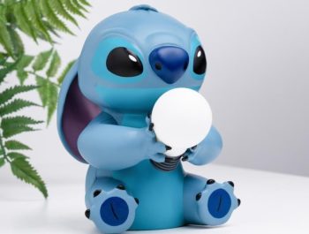 Lampka Stich jako detal, który buduje nastrój